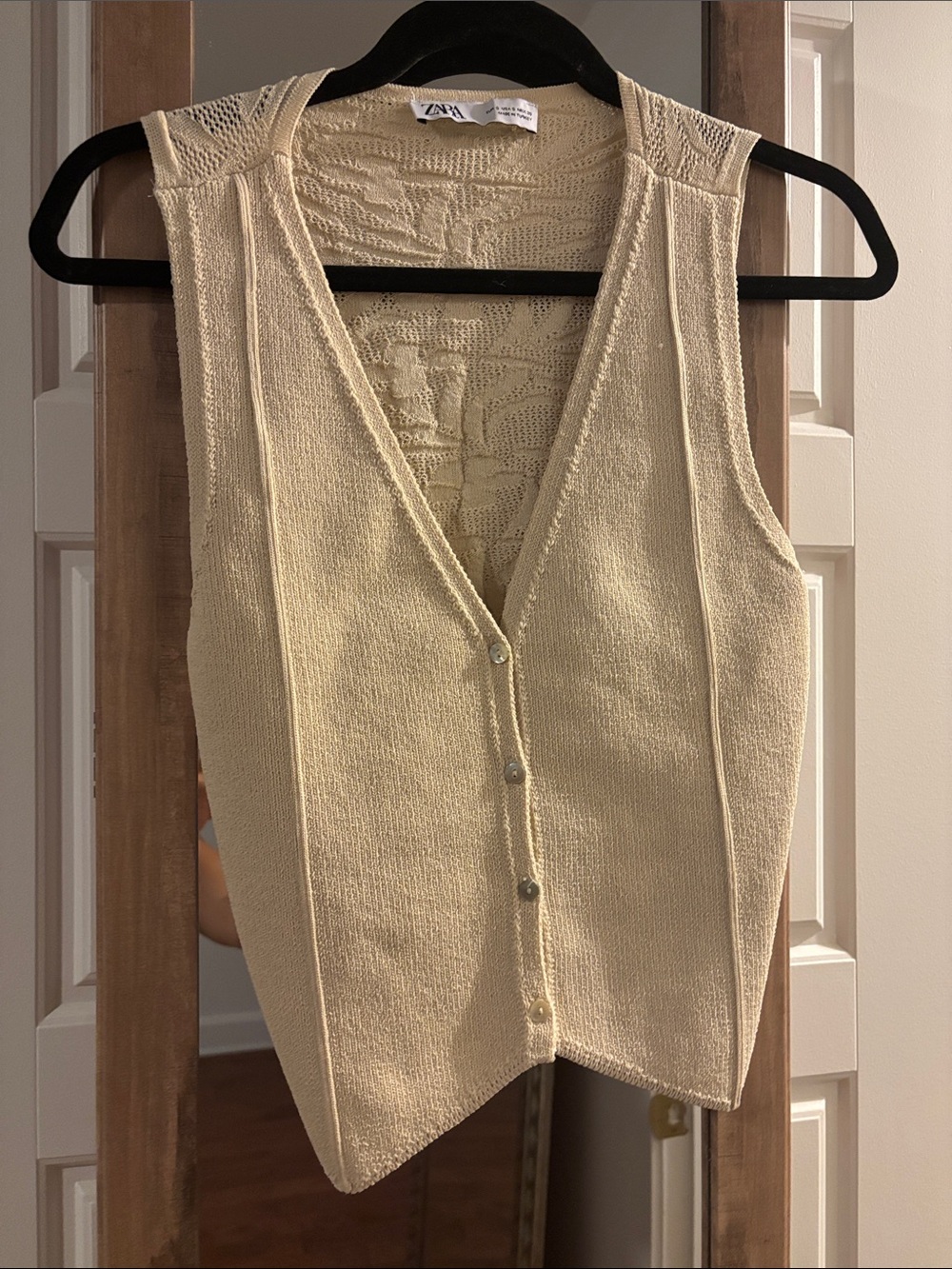 Zara Cream Knit V-Neck Button-Front Camisole